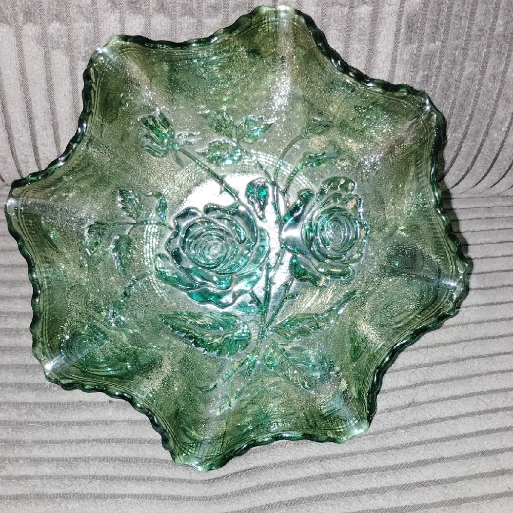 Green 8" Imperial glass Open Rose Bowl